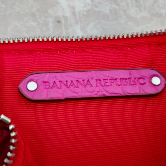 Pink mock crock bag - Picture 3 of 3